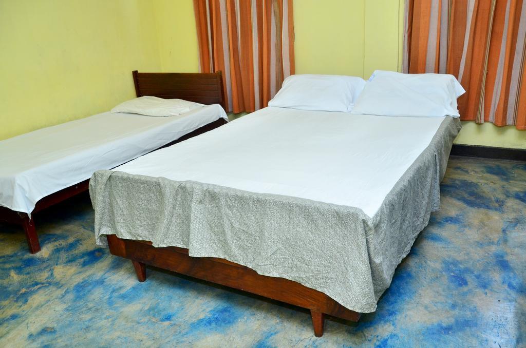 The Garden Rest Hotel Kandy Cameră foto